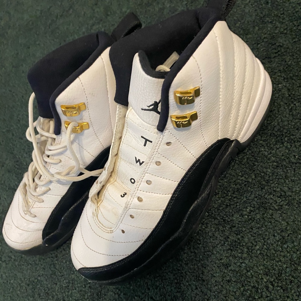 Jordan 12’s